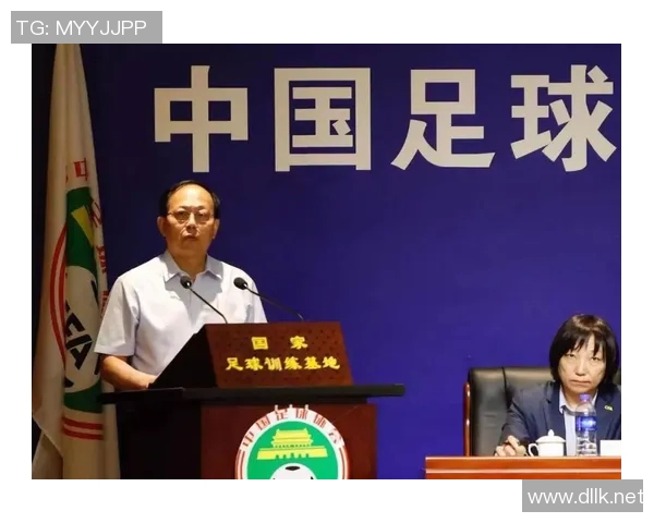 新中国成立以来涌现的足球明星及其对中国足球发展的影响与贡献